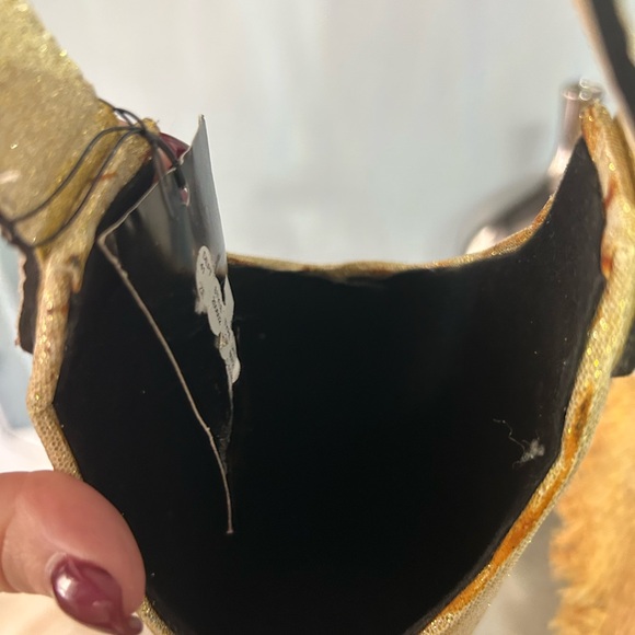 Gold Wine Bottle Holder - Picture 2 of 5